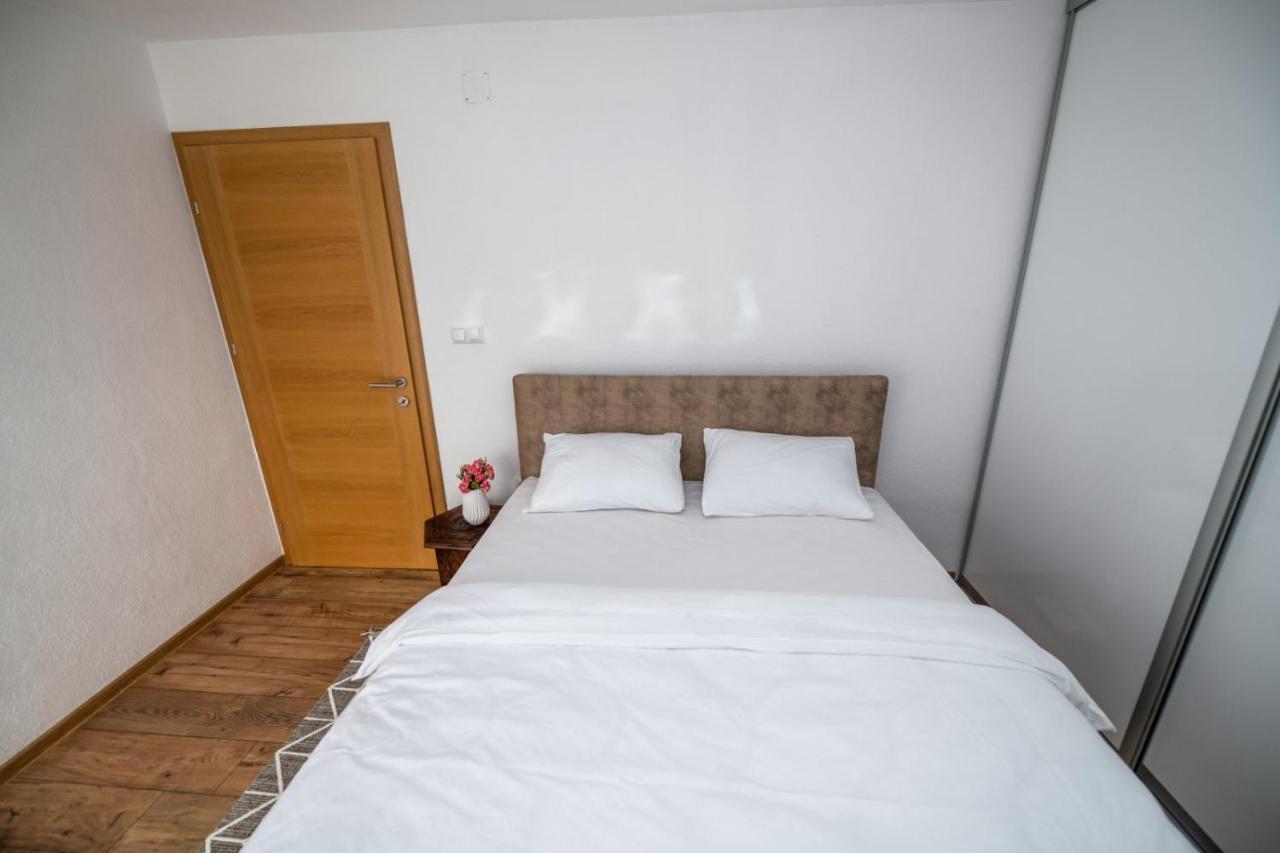 Apartmani Adi&Ena 코니츠 외부 사진